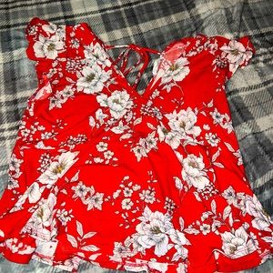 Never worn, nice silky material,really pretty